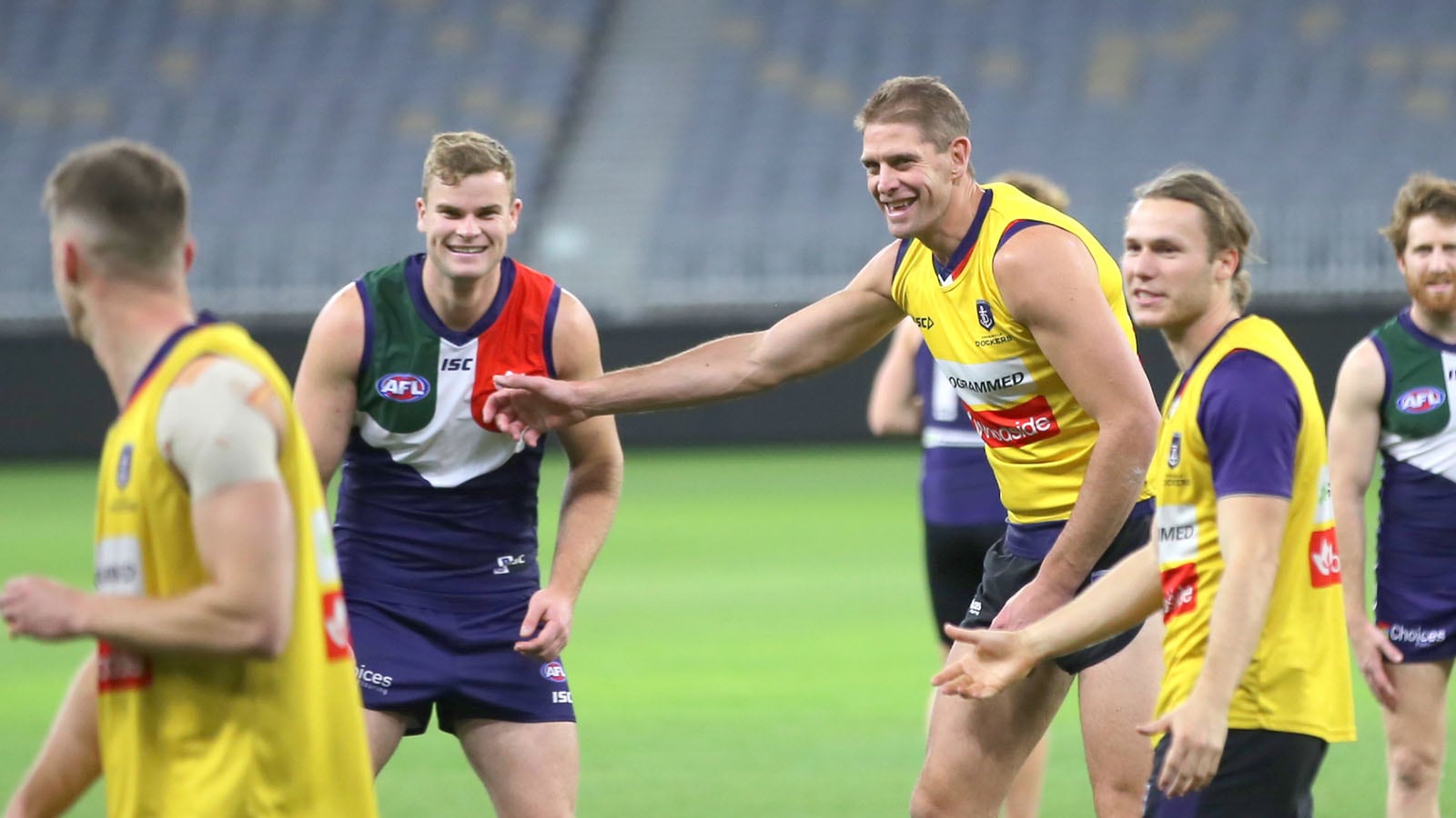 darcy sandi 168 web.jpg Darcy had some heartfelt words to bid farewell to his mentor and great mate. - Fremantle,Fremantle Dockers,Sean Darcy,Aaron Sandilands